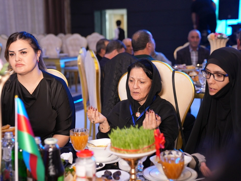 Abşeron rayonunda iftar süfrəsi açıldı - FOTO
