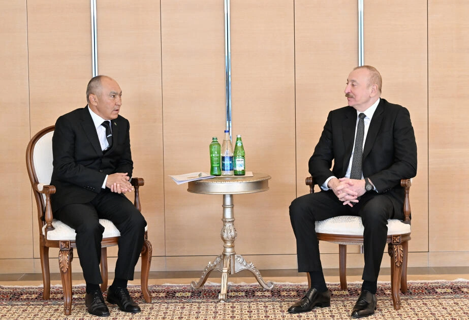 Prezident İlham Əliyev Bolqarıstan Prezidenti ilə görüşüb - FOTO