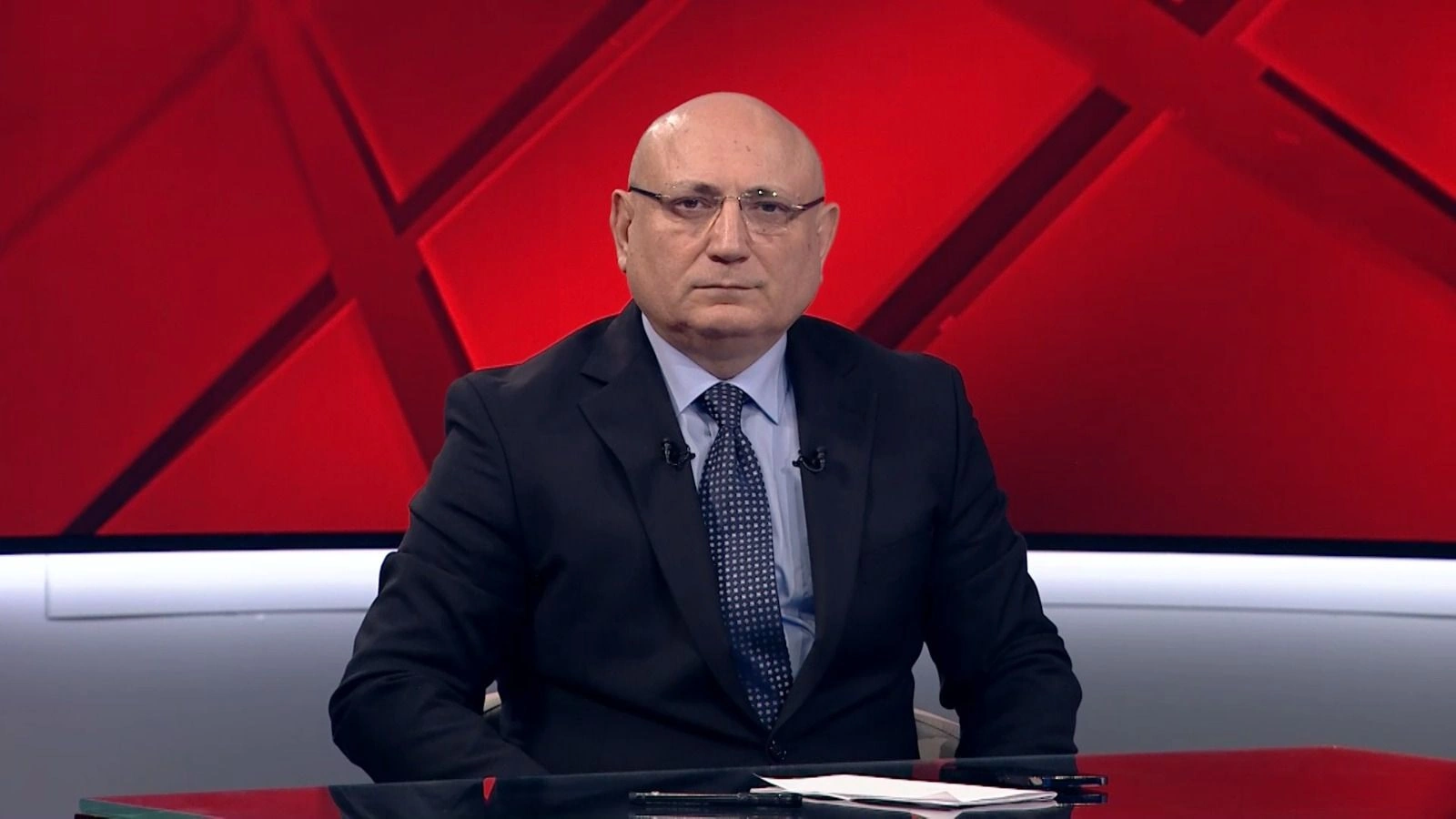 Tramp-Putin danışığının PƏRDƏARXASI MƏQAMLARI