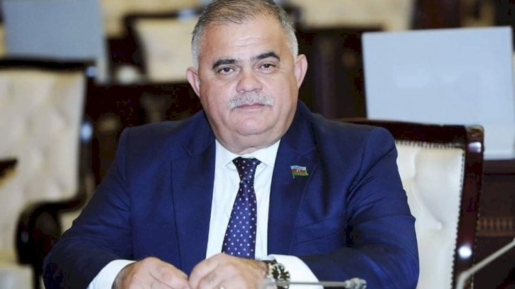 Arzu Nağıyevə   AĞIR İTKİ