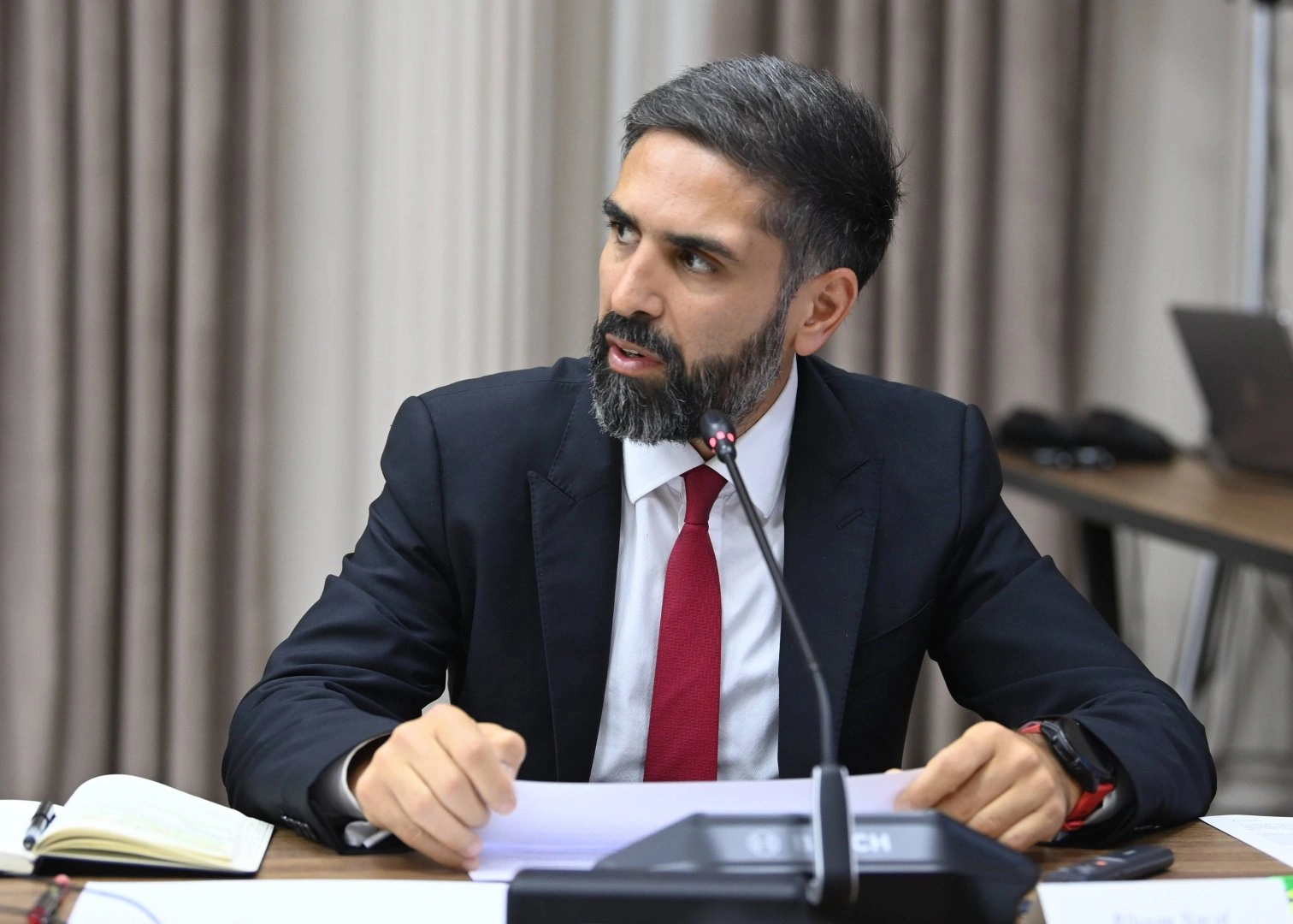 Əli Əsədovun sədrliyi ilə iclas keçirildi: Tapşırıqlar verildi