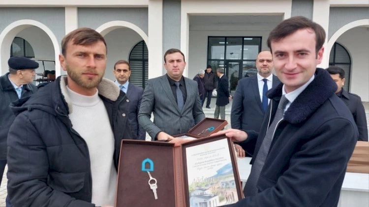 Növbəti köç karvanları Xıdırlı, Hadrut və Qırmızı bazara çatdı