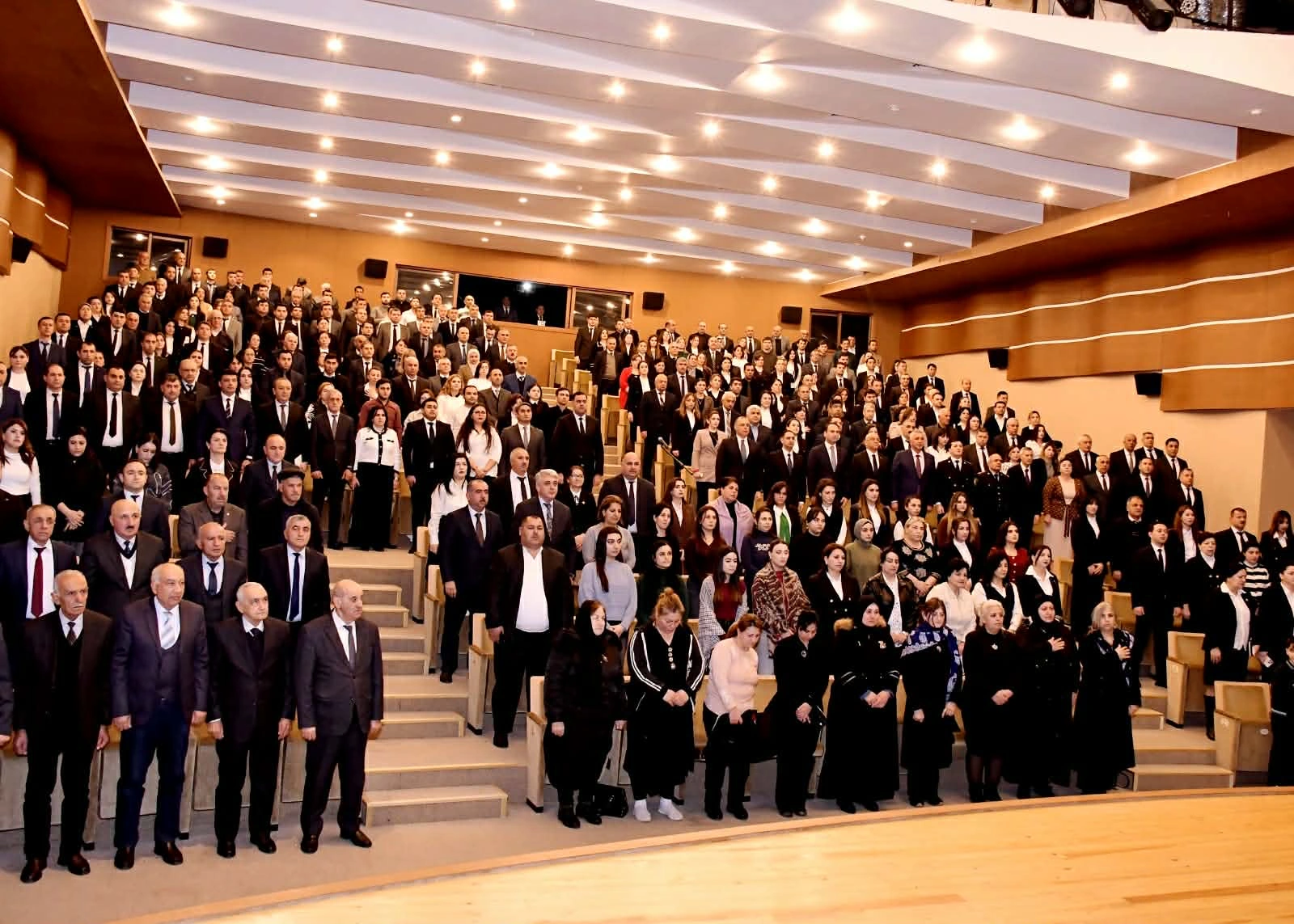 Ağdaşda 2025-ci ilin sosial-iqtisadi inkişafının yekunlarına həsr olunmuş hesabat yığıncağı keçirilib