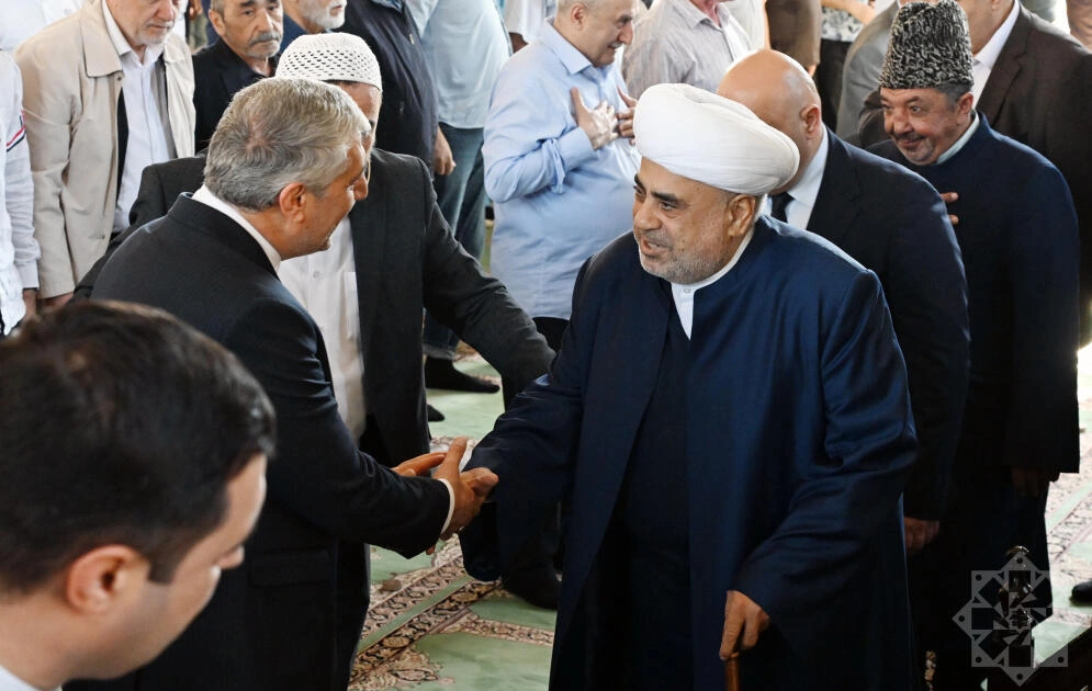 Məscidlərdə bayram namazı qılındı - FOTO