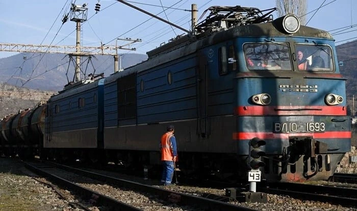 Azərbaycan Ermənistana 4500 ton dizel göndərdi