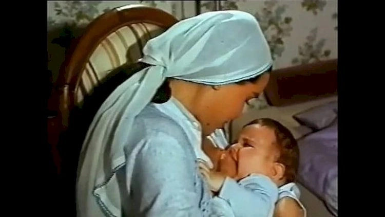 Bülent Ersoyun qucağındakı körpənin 42 il sonra kimliyi üzə çıxdı - FOTOLAR