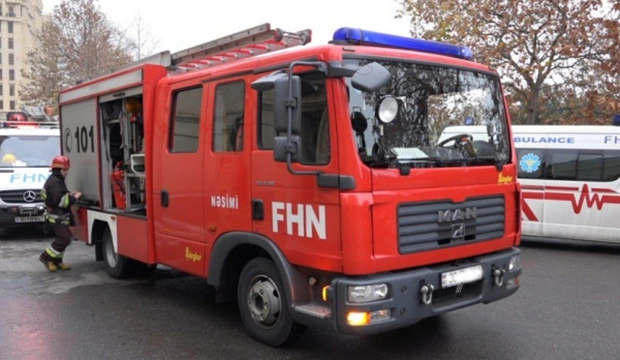 Bakıda binada yanğın: zəhərlənənlər var