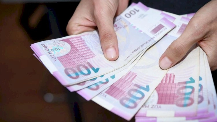 Bu tələbələrə 2000 manat MÜKAFAT VERİLƏCƏK
