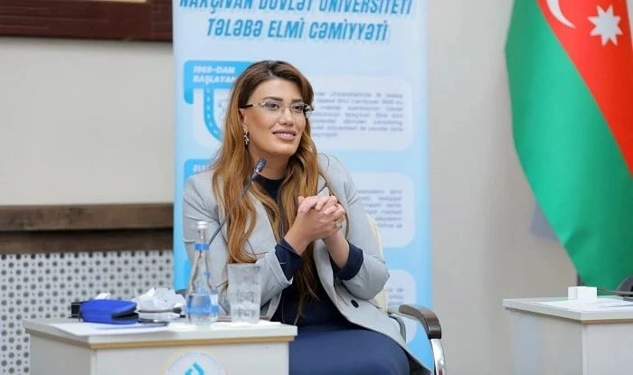 Sara Əzimova vəzifəsindən azad edildi