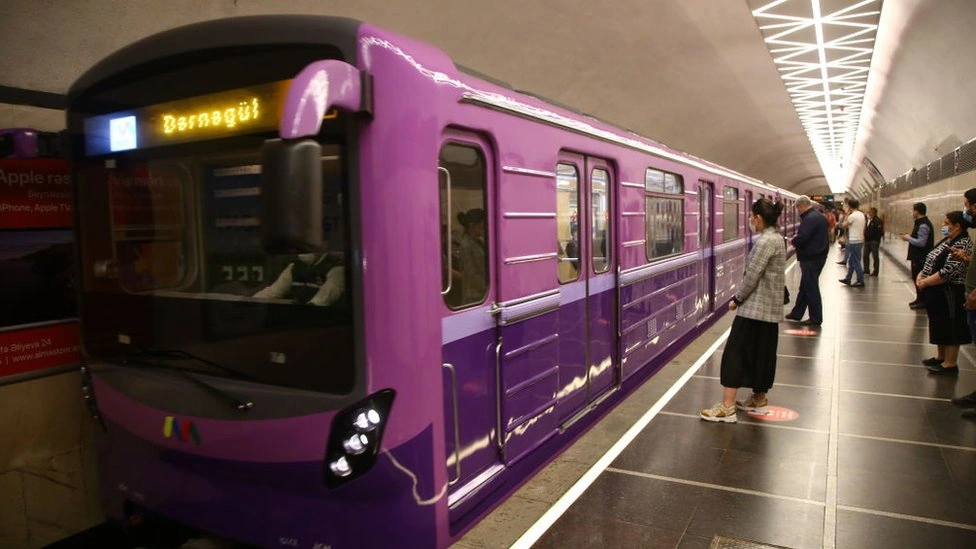 Bir gündə 110 min azalma: metrodakı nasazlığın nəticələri