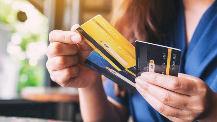 Vətəndaşın bank hesabından 60 manat silinib – Günahkar “Leobank”dır?