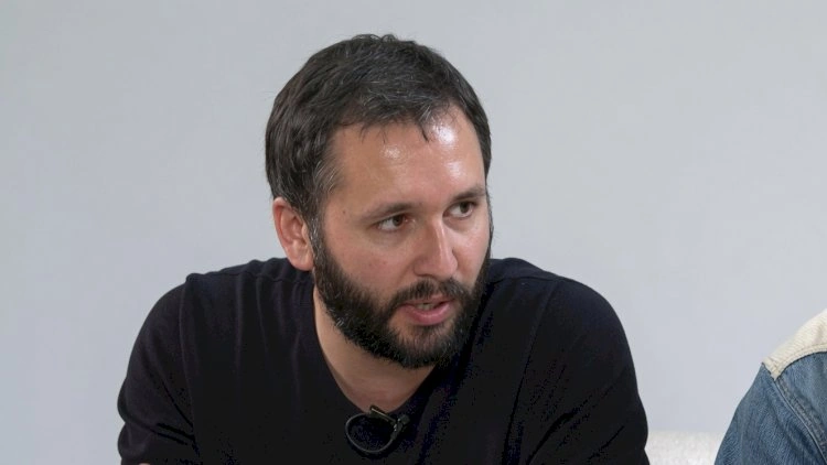 “Onların Çakırı var, bizim Azikimiz”: Serial gəncləri kriminal aləmə həvəsləndirir? -   VİDEO