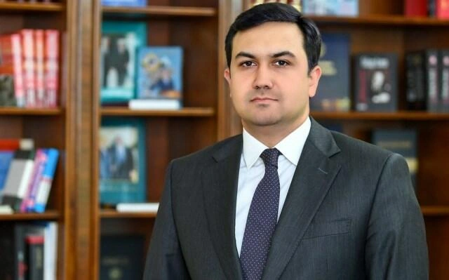 Dövlət Vergi Xidmətinin Baş İdarə rəisi işdən çıxarıldı