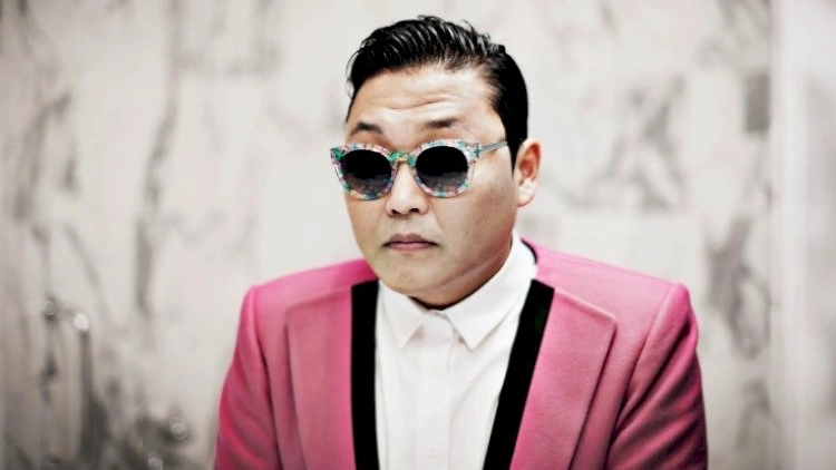 “Gangnam Style”ın ifaçısı saxlanıldı