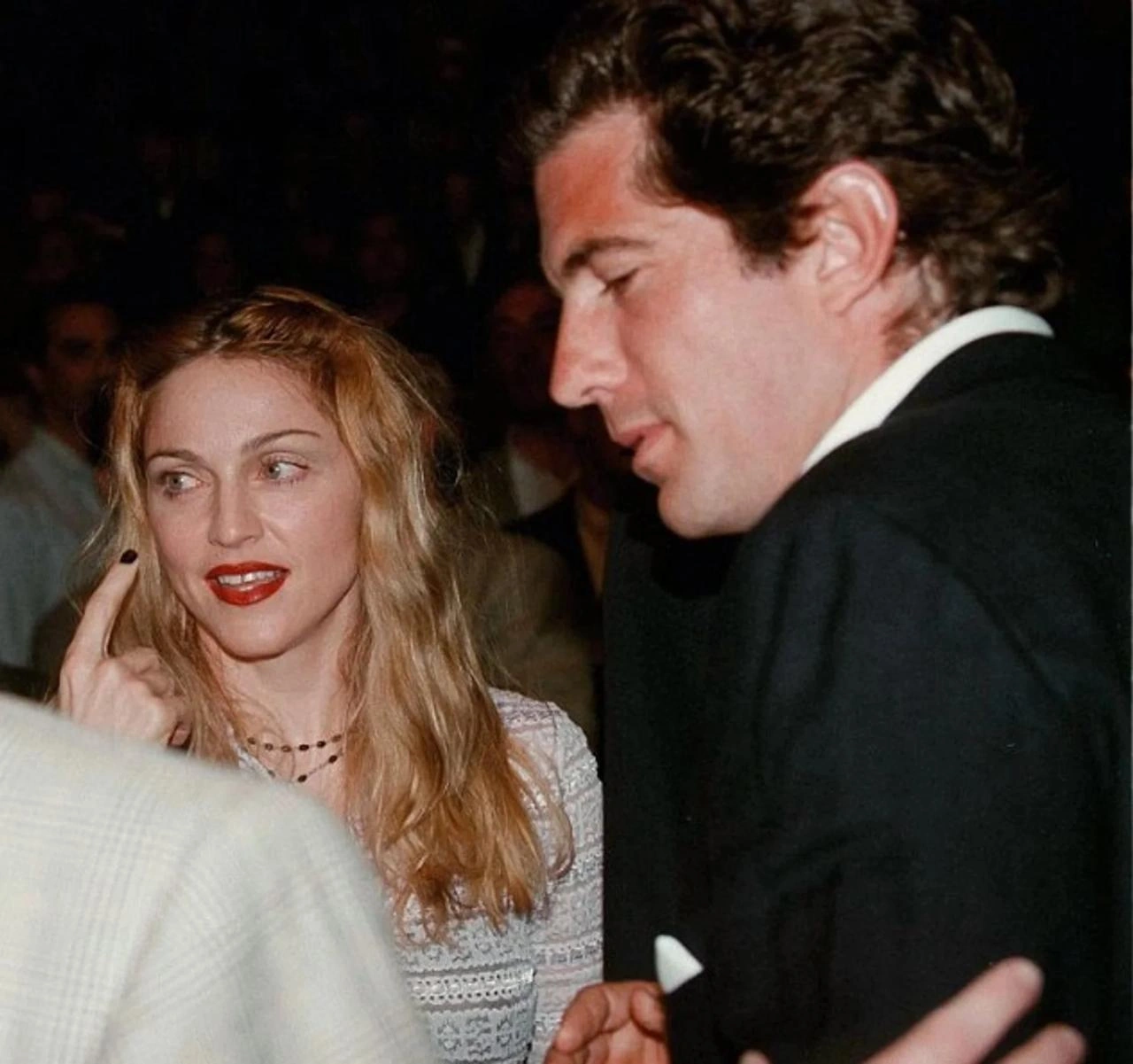 Madonna ən alovlu sevgilisinin adını açıqlayıb