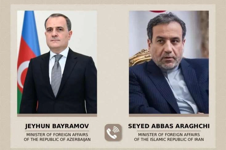 Ceyhun Bayramovla Abbas Əraqçi ilə müzakirə apardı