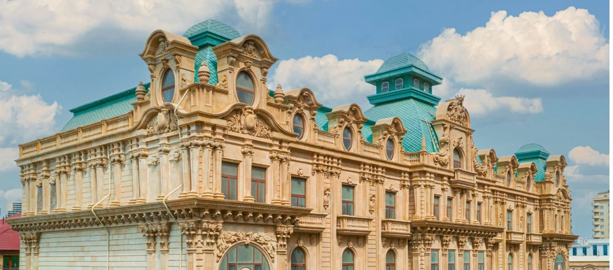 Memarlıq, keyfiyyət və komfortun vəhdəti: “Royal Residence”