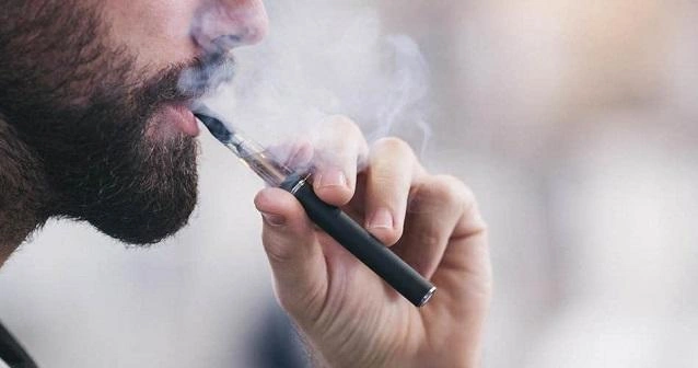 Azərbaycanda elektron siqaretlər qadağan olunur