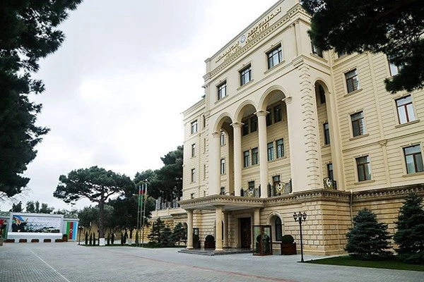 Müdafiə Nazirliyindən Bakı səmasındakı Dronlarla bağlı AÇIQLAMA