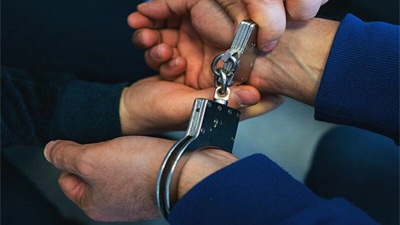 Atasının telefonunu oğurlayıb Bakıda 60 manata satdı – 1 aylıq həbs edildi