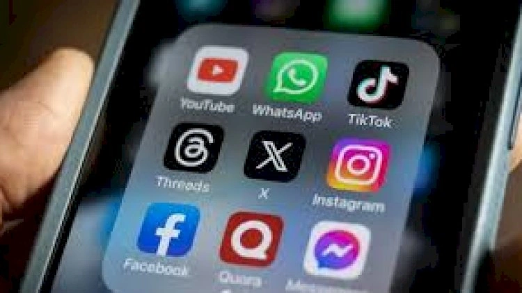 “Facebook”da kütləvi nasazlıq başladı - Minlərlə istifadəçi  istifadə edə bilmir
