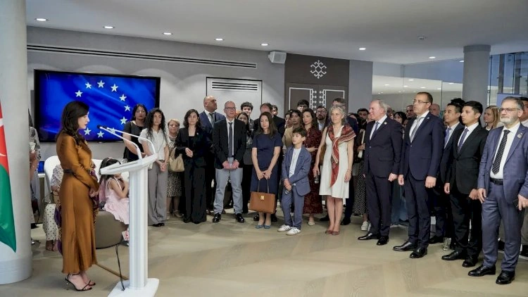 Brüsseldə Azərbaycanın Müstəqillik Günü münasibətilə tədbir keçirildi