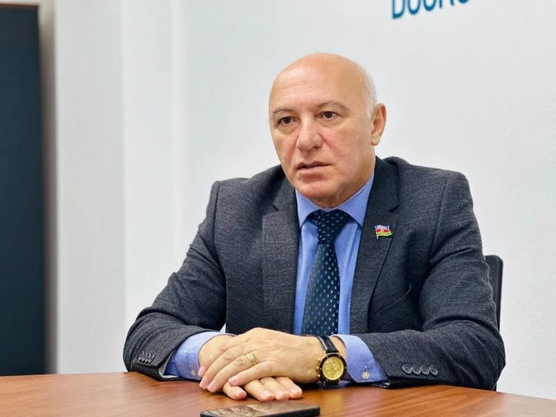 Partiya sədrləri nə qədər qazanır? - 400-dən 4000-ə.... - SORĞU