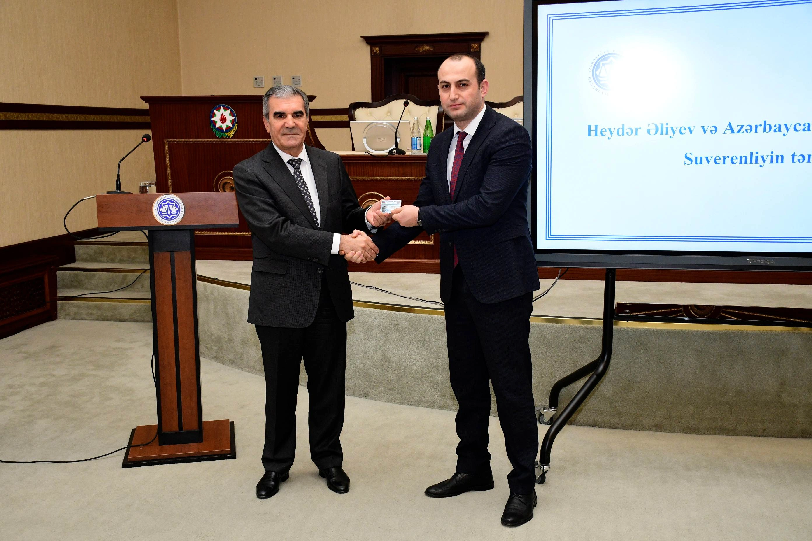 Hesablama Palatasında “Heydər Əliyev və Azərbaycan Konstitusiyası: Suverenliyin təməli” mövzusunda tədbir keçirilib