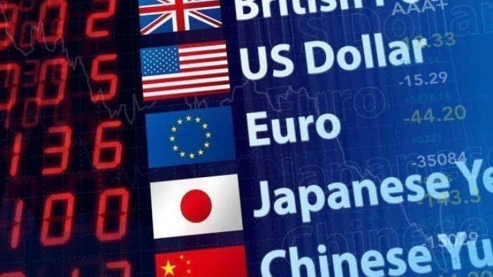 Dollar almaq istəyənlərə xəbərdarlıq