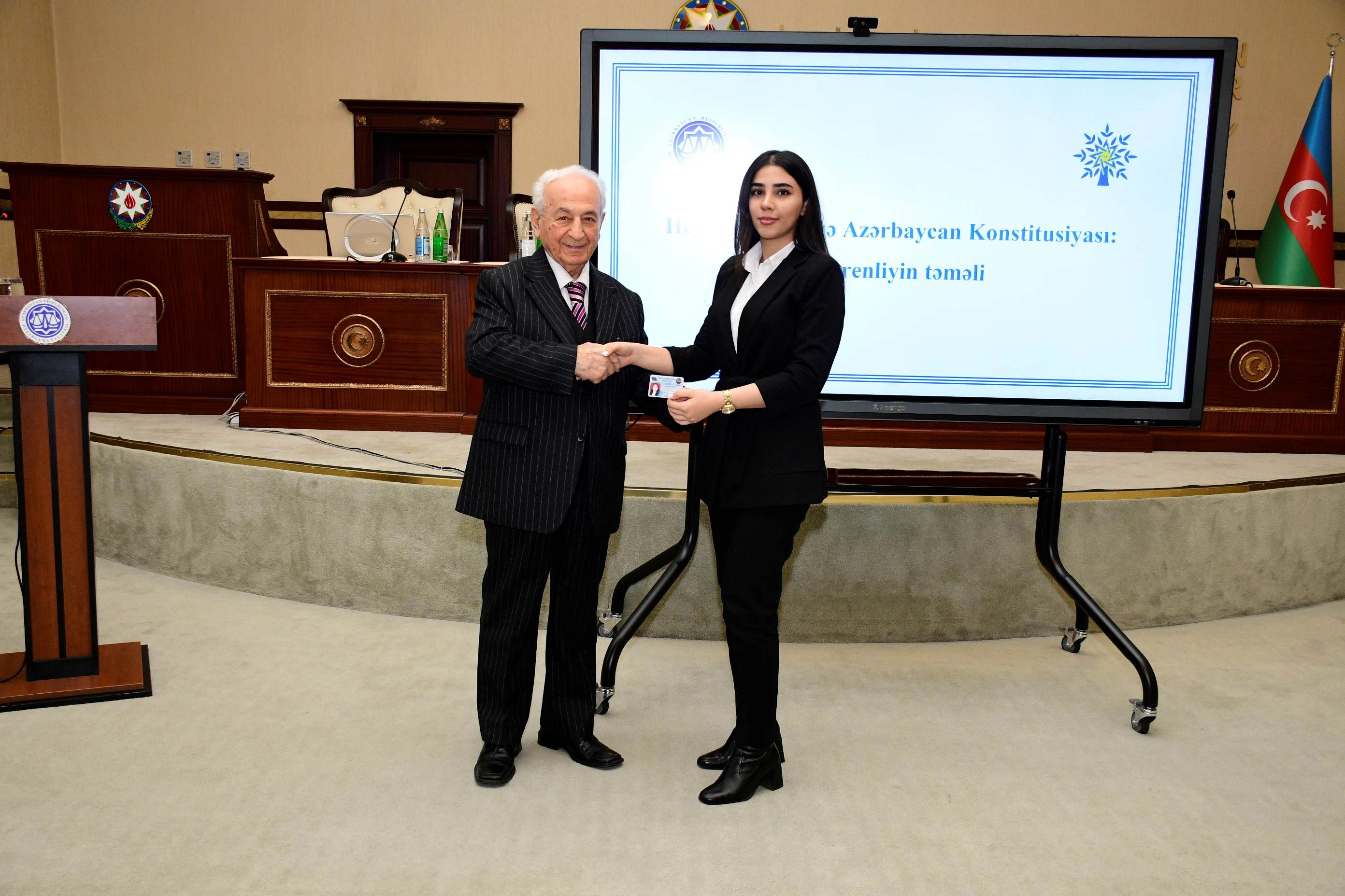 Hesablama Palatasında “Heydər Əliyev və Azərbaycan Konstitusiyası: Suverenliyin təməli” mövzusunda tədbir keçirilib