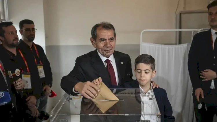 “Qalatasaray”a yeni prezident seçildi