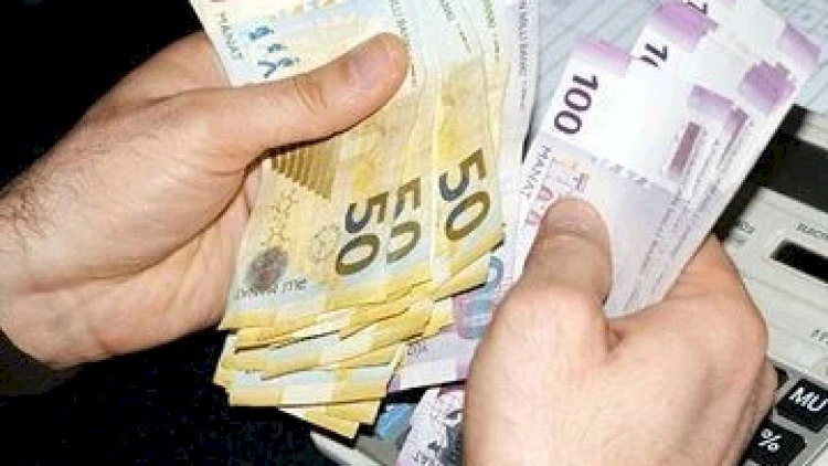 Bu ölkədən Azərbaycana göndərilən pullar kəskin artdı