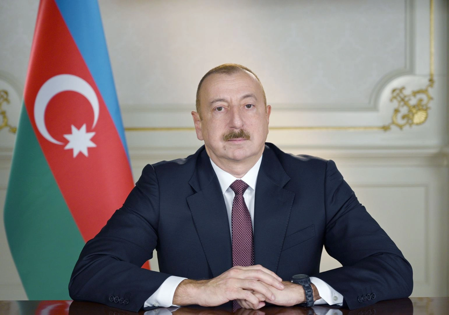Prezident deputatla bağlı sərəncam imzaladı