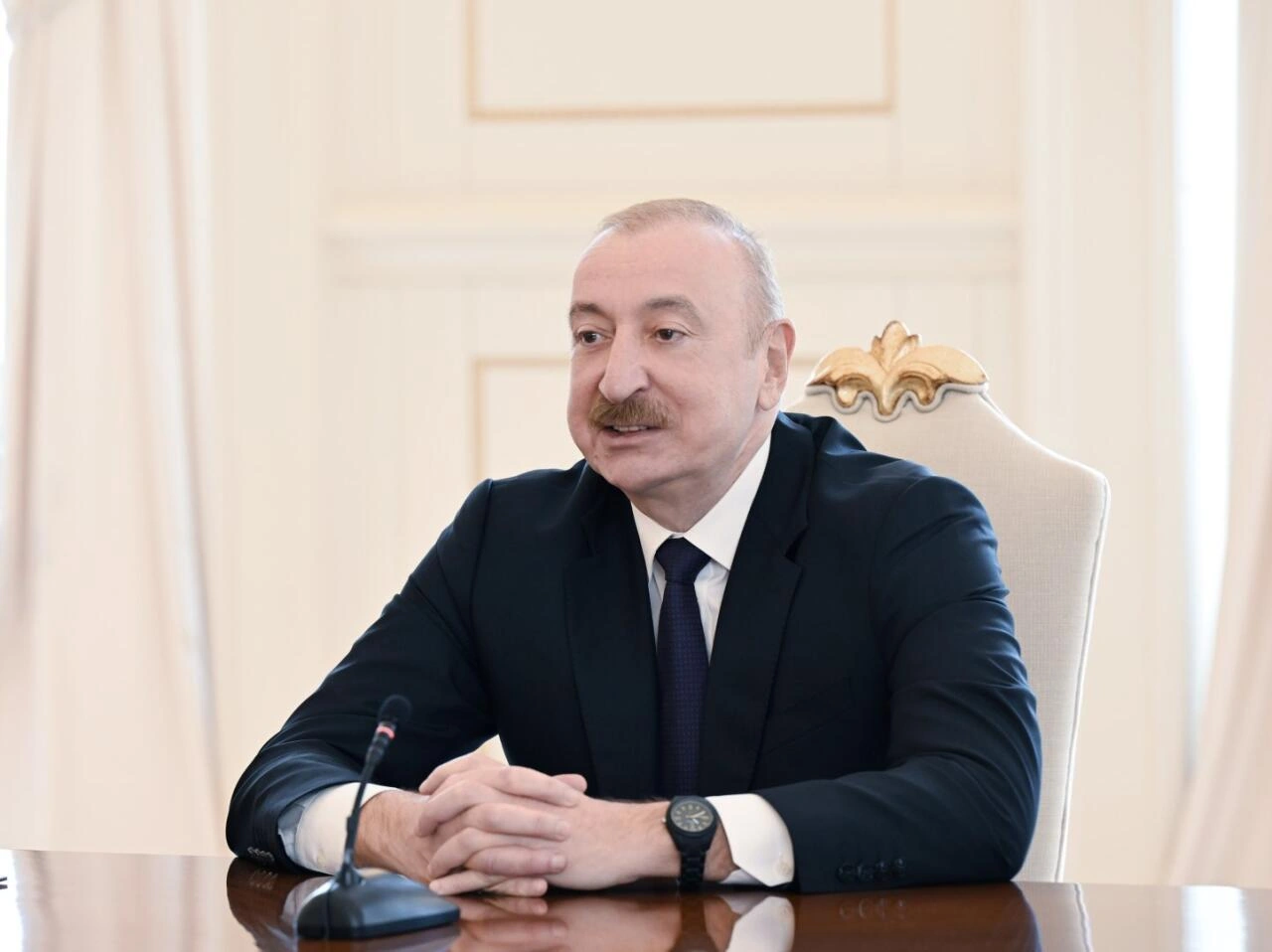 İlham Əliyev latviyalı həmkarını Azərbaycan-Ermənistan sülh prosesi barədə məlumatlandırıb