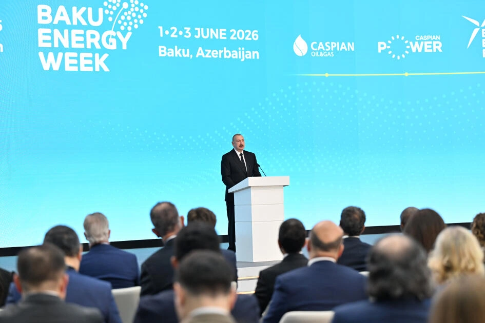 Prezident İlham Əliyev Bakı 31-ci “Baku Energy Forum”un rəsmi açılış mərasimində iştirak edir - FOTO