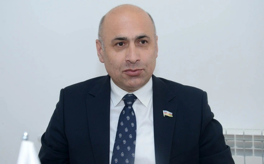 Hazır həkimlər iş tapa bilmir - DEPUTAT