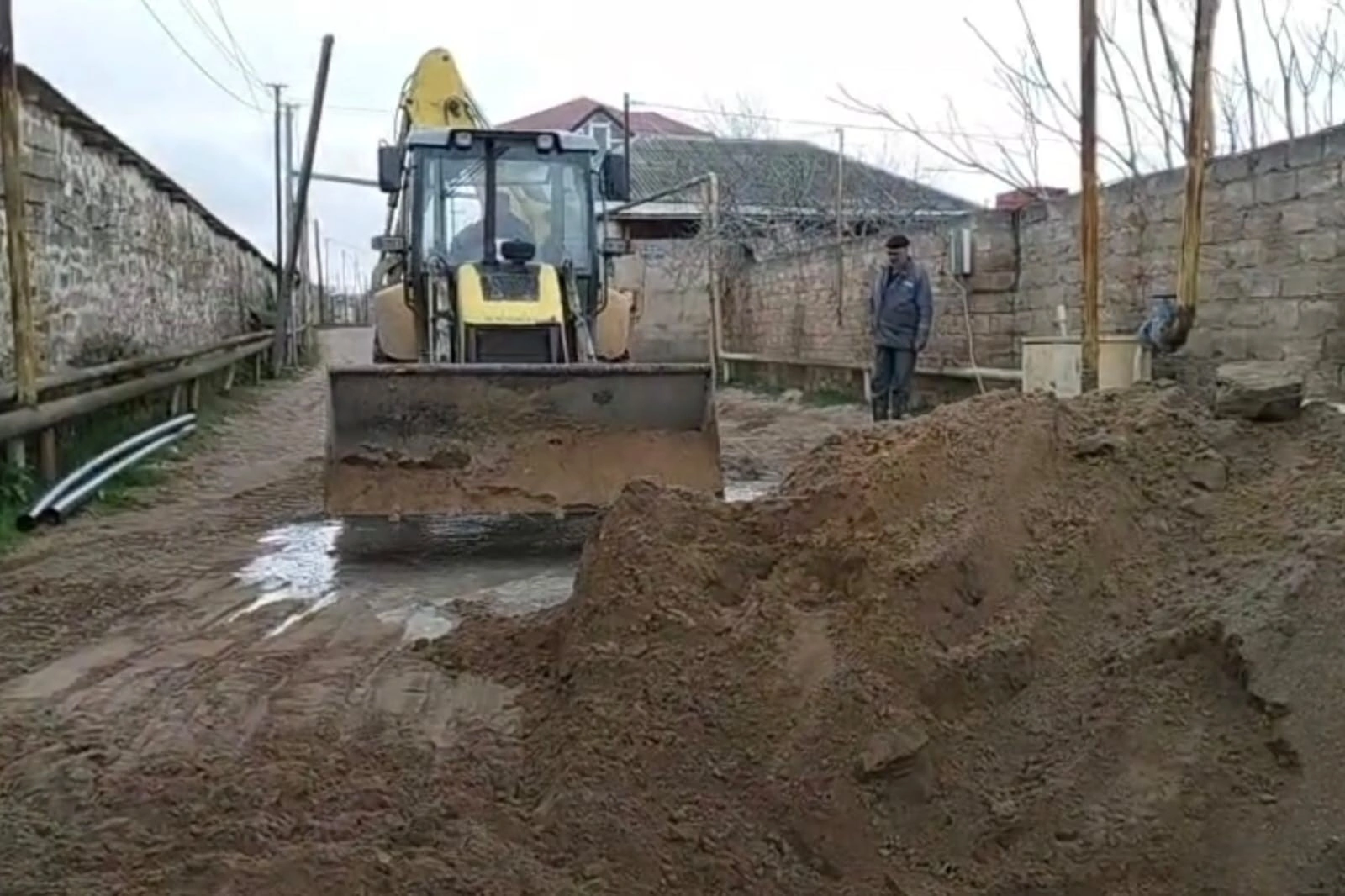 Kəmaləddin Heydərov Badamdarda sürüşmə sahəsinə baxış keçirib - VİDEO