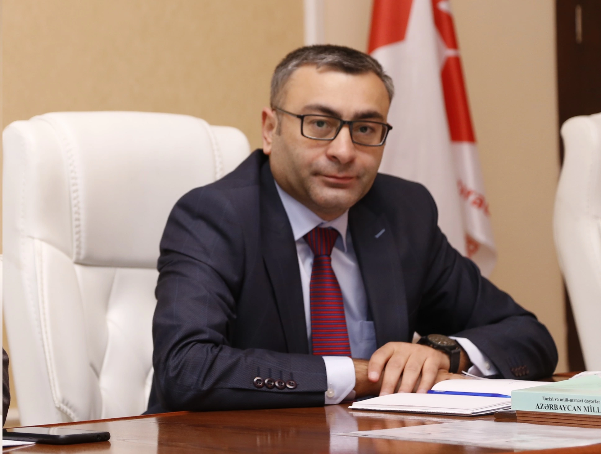 İran tamamilə dini sistem qurmaq istəyir - Bu, dünyaya mesajdır?