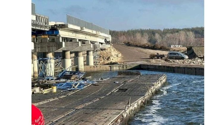 Rusiya Ukraynada Peçenej su anbarının bəndinə zərbə endirdi