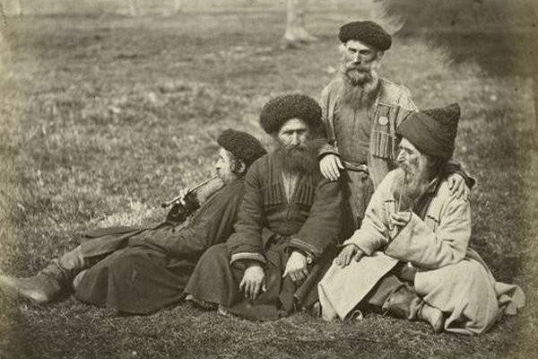 Multukultural rəngarəngliyin bəzəyi: Azərbaycan tatları haqqında nə bilirik?