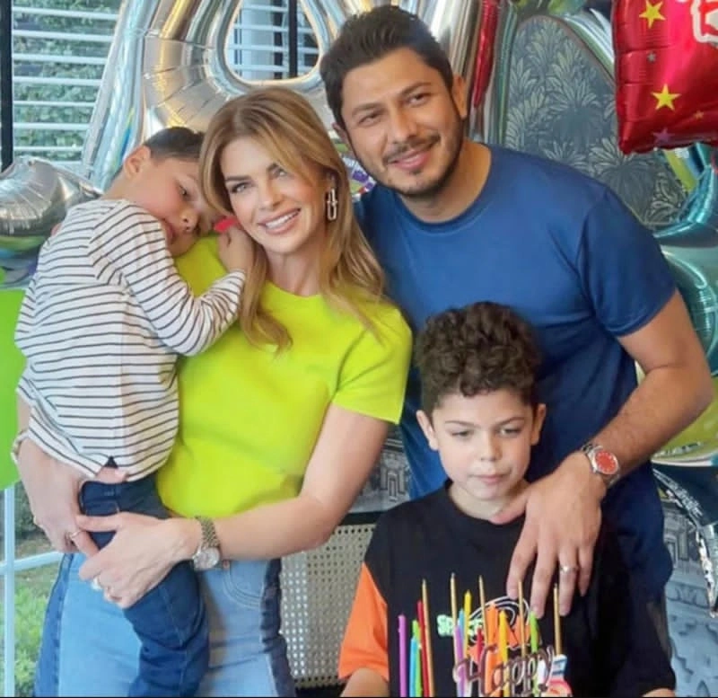 Məşhur cütlükdən ayrılıq açıqlaması: Mətbuatdan xahiş edirik...
