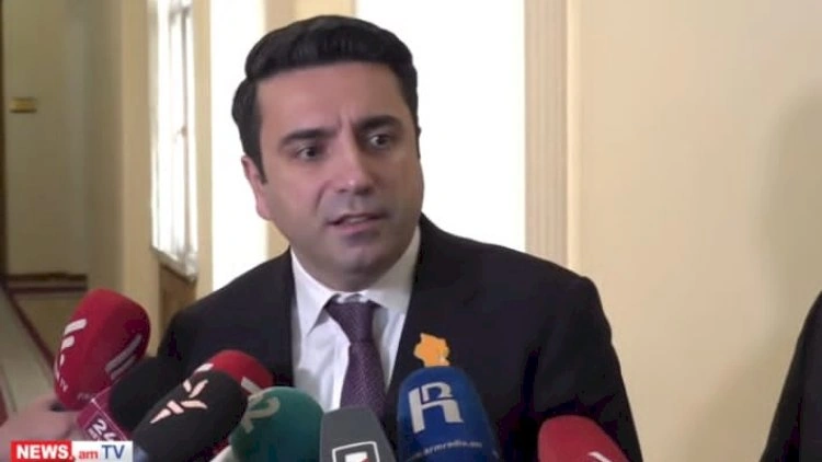 Simonyan: Ümid edirəm ki, Robert Koçaryana görə Rusiyadan zəng gəlməyəcək