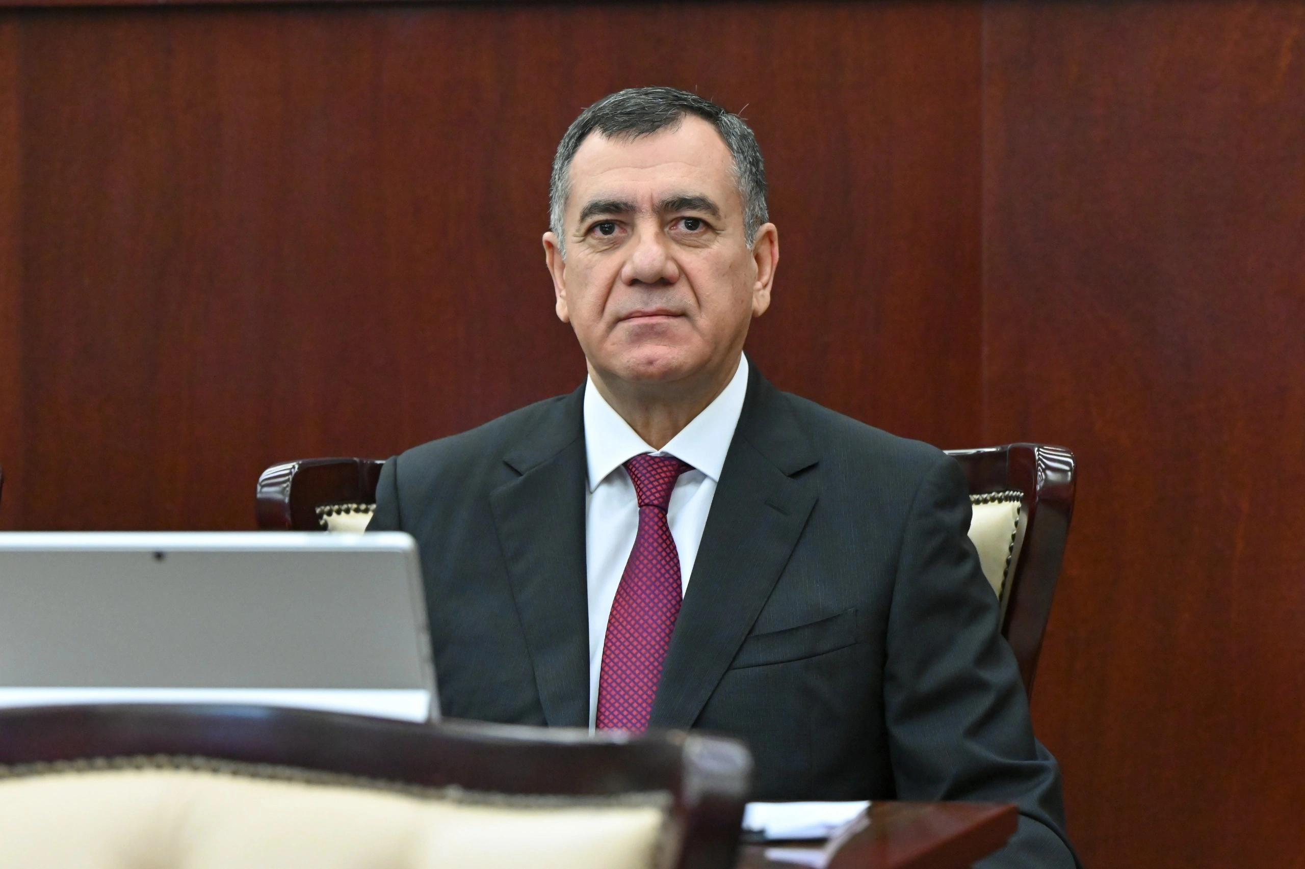 “Həmin örtüklərin dəyişdirilməsi ilə bağlı təcili addımlar atılmalıdır”- Deputat