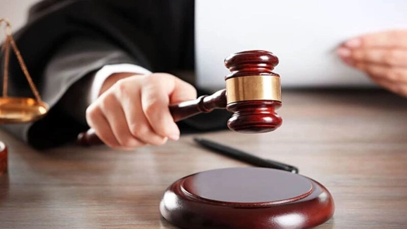 Rektorun qızına qarşı dələduzluq edən şəxs azadlığa buraxıldı