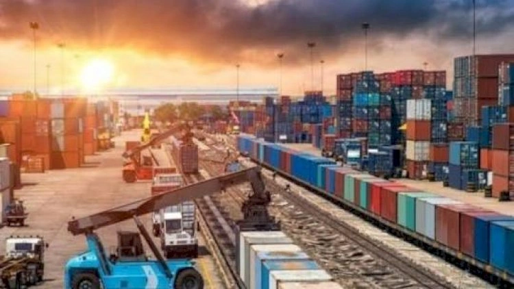 Azərbaycanın qeyri-neft satışı 17,6% artdı