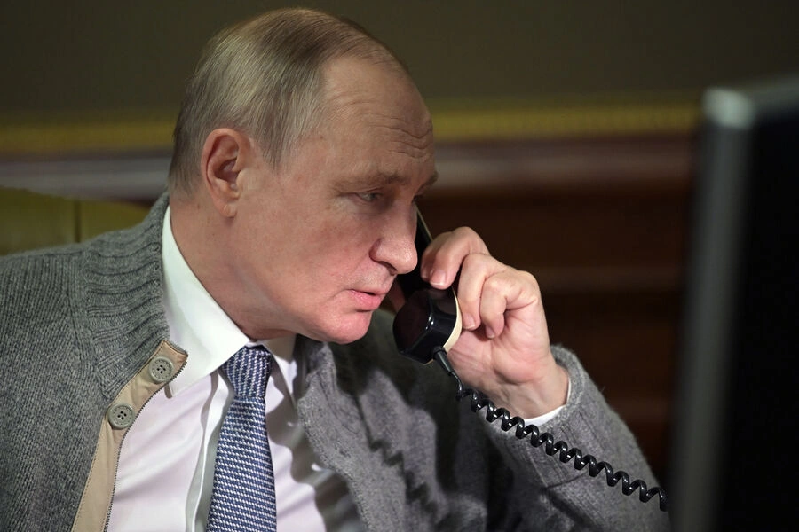 Putindən gecə saatlarında gözlənilməz addım: Təcili onlarla əlaqəyə keçdi