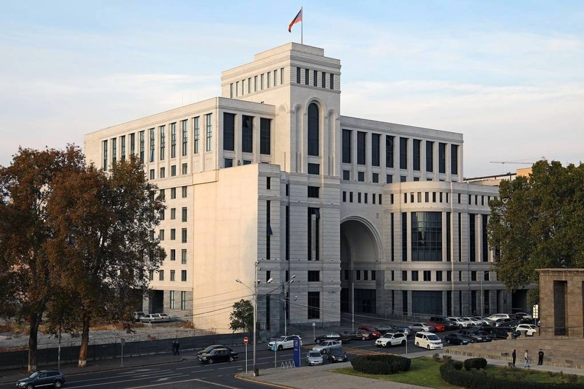 Ermənistan Rusiyadan qaz və neft sazişlərinin ləğvi ilə bağlı xəbərdarlıq məktubu alıb