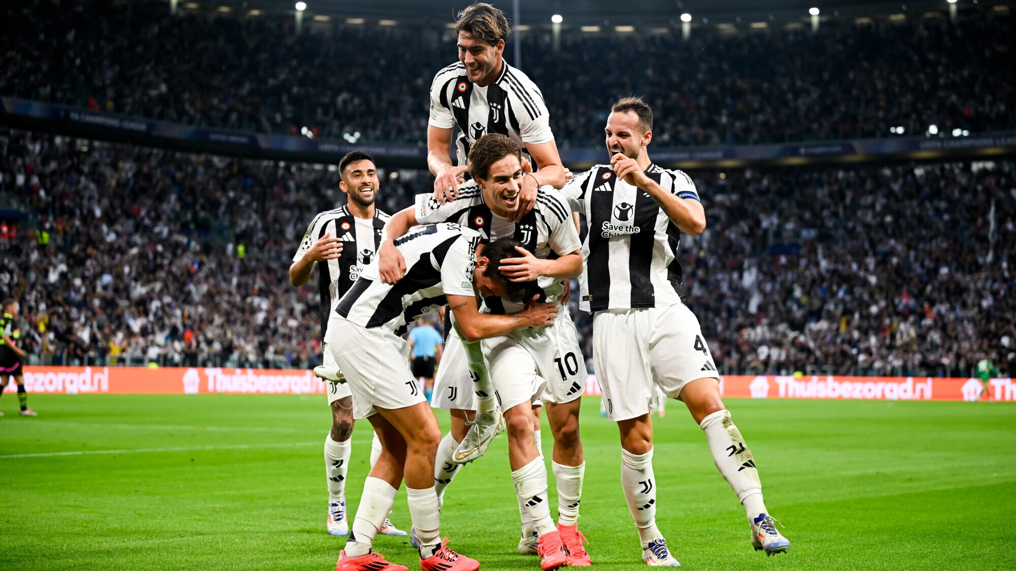“Yuventus” bu futbolçu ilə maraqlanır