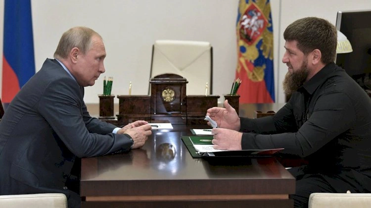 Putindən Kadırovla bağlı   MÜHÜM TAPŞIRIQ - FOTO