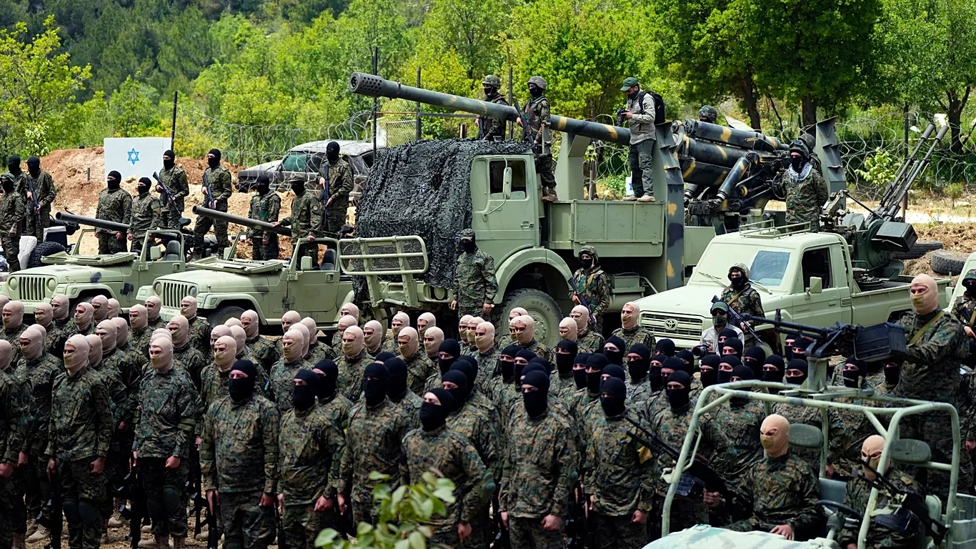 İsrail Hizbullahla da müharibəyə başladı